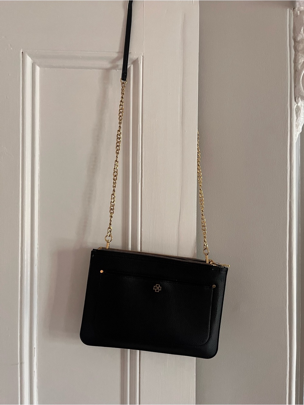 Ann Taylor Black Leather Crossbody with Gold Chain